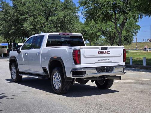2024 GMC Sierra 2500 SLT