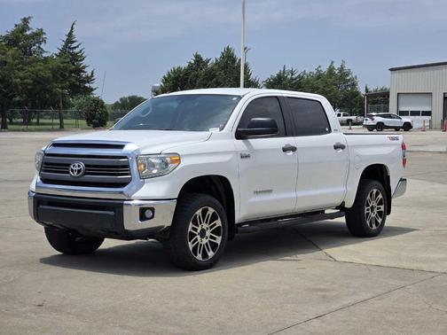 2014 Toyota Tundra SR5