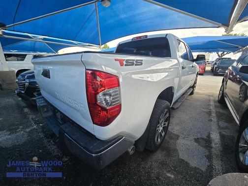 2014 Toyota Tundra SR5