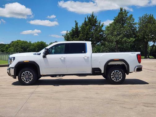 2025 GMC Sierra 2500 SLE