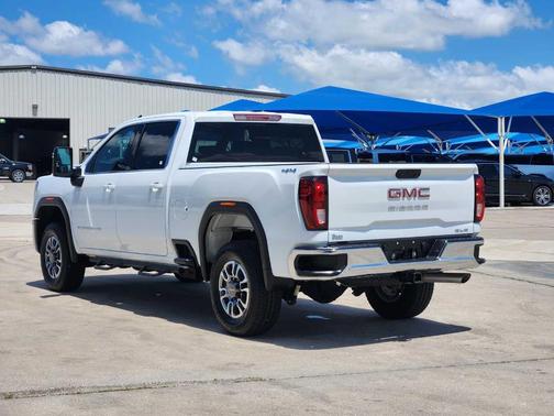 2025 GMC Sierra 2500 SLE