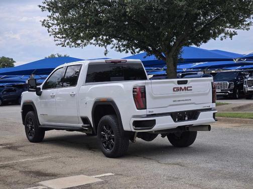 2025 GMC Sierra 3500 AT4