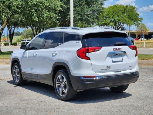 2021 GMC Terrain SLT