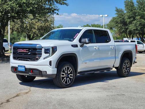 2023 GMC Sierra 1500 AT4