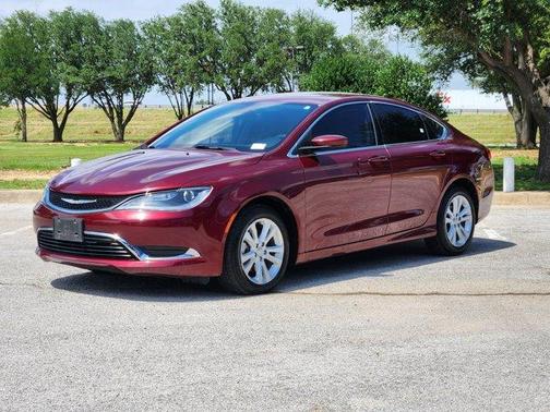 2017 Chrysler 200 Limited
