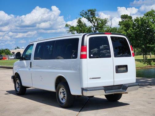 2015 Chevrolet Express 2500 LT