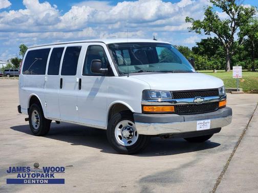 2015 Chevrolet Express 2500 LT