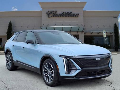 2025 Cadillac LYRIQ Sport