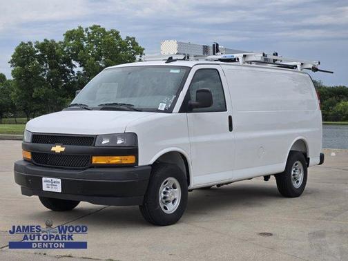 2025 Chevrolet Express 2500 Work Van