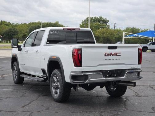 2026 GMC Sierra 2500 SLT