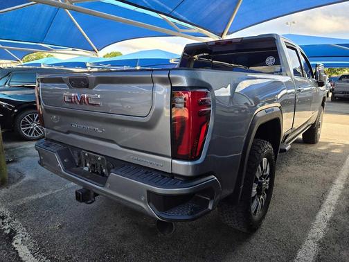 2024 GMC Sierra 2500 Denali