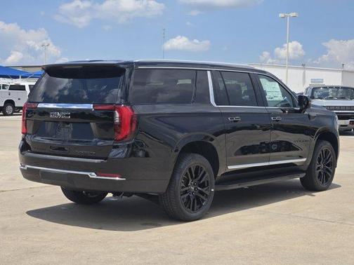 2025 GMC Yukon XL Elevation