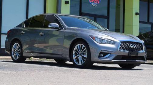 2023 INFINITI Q50 LUXE