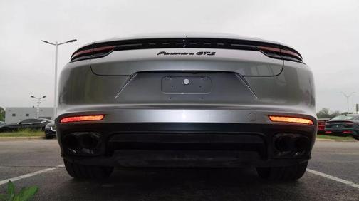 2019 Porsche Panamera GTS