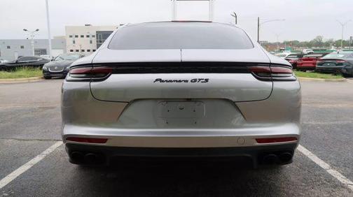 2019 Porsche Panamera GTS
