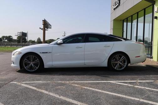 2016 Jaguar XJ XJ Supercharged