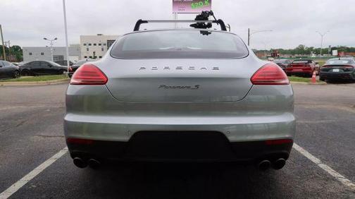 2015 Porsche Panamera S