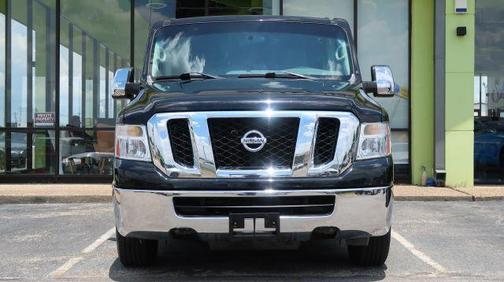 2017 Nissan NV Passenger NV3500 HD SV V6/SV V8