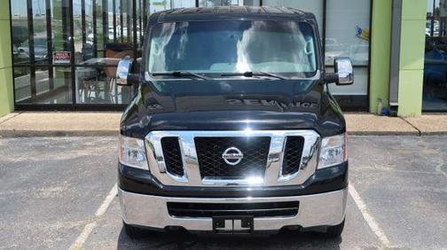 2017 Nissan NV Passenger NV3500 HD SV V6/SV V8