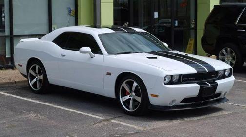 2014 Dodge Challenger SRT8
