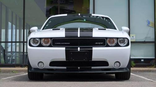 2014 Dodge Challenger SRT8