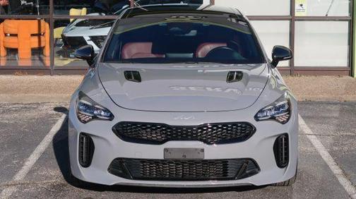 2023 Kia Stinger GT-Line