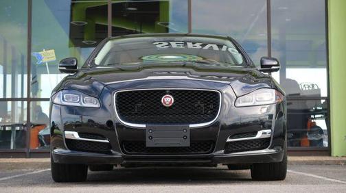 2016 Jaguar XJ XJ R-Sport