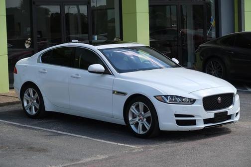 2018 Jaguar XE 25t Prestige