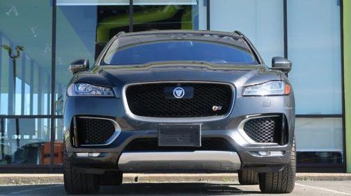 2017 Jaguar F-PACE S