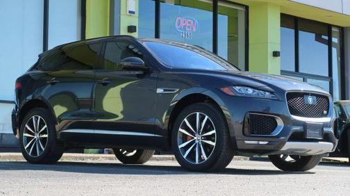2017 Jaguar F-PACE S