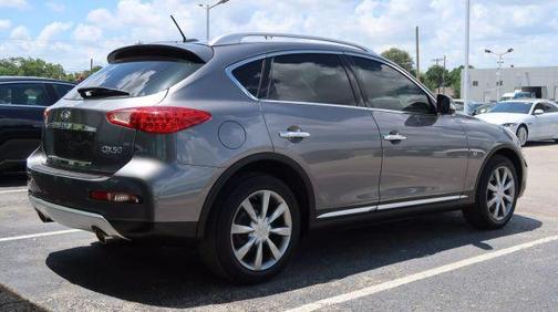 2017 INFINITI QX50 Base
