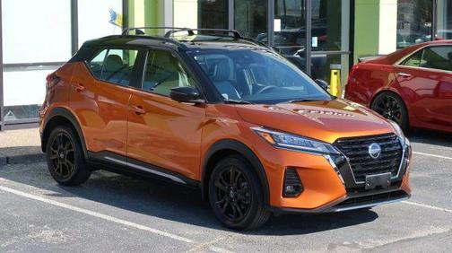 2023 Nissan Kicks SR