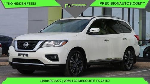 White 2018 Nissan Pathfinder Platinum SUV
