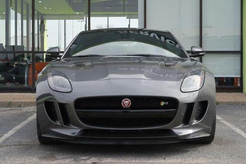 2016 Jaguar F-TYPE R