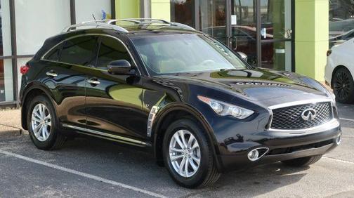 2017 INFINITI QX70 Base