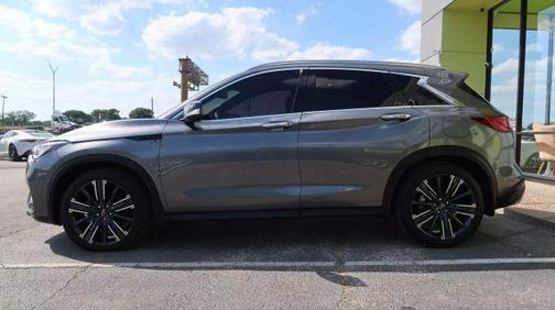 2022 INFINITI QX50 Luxe