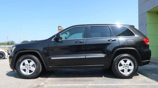 Black 2012 Jeep Grand Cherokee Laredo