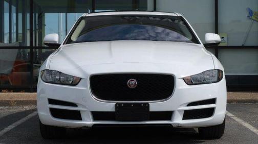 2018 Jaguar XE 25t