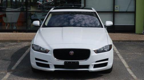 2018 Jaguar XE 25t