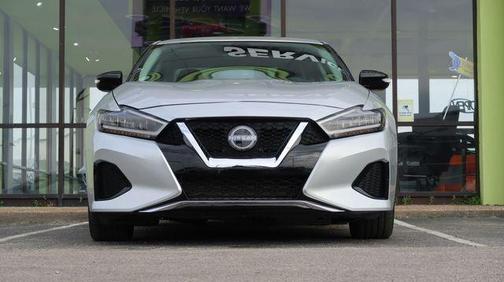 2023 Nissan Maxima SV
