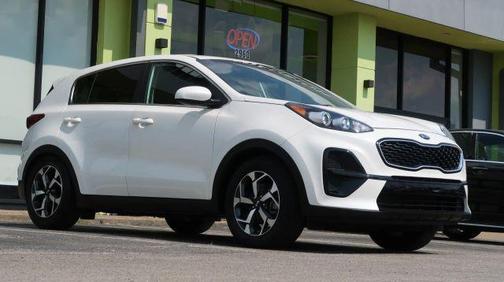2022 Kia Sportage LX