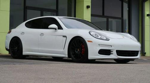 2015 Porsche Panamera S