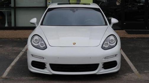 2015 Porsche Panamera S