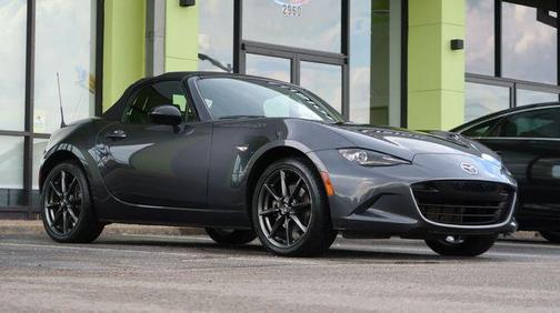 2017 Mazda MX-5 Miata Club