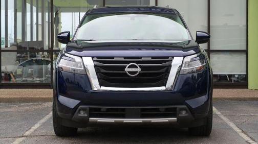 Deep Ocean Blue 2022 Nissan Pathfinder SL