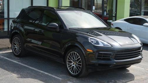 Black 2023 Porsche Cayenne Platinum Edition