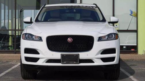 2018 Jaguar F-PACE 25t Premium