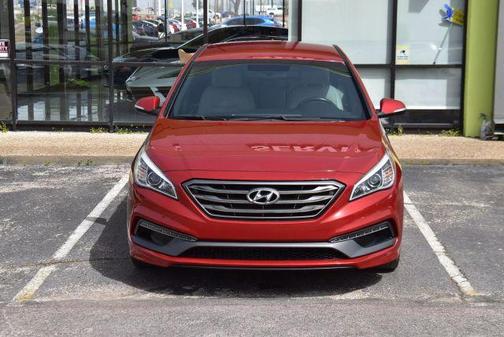 2017 Hyundai SONATA Sport 2.0T
