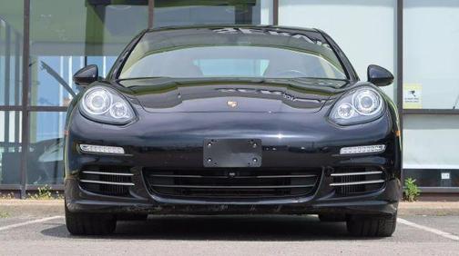 2016 Porsche Panamera 4S