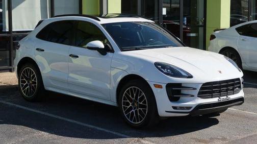 2018 Porsche Macan Turbo